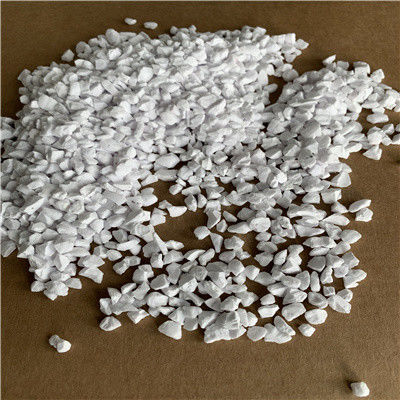 SGS Aluminium Oxide Grains / Fine Powder , Sintered Corundum